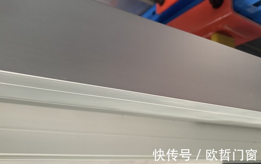 欧哲|铝合金门窗型材挑选小妙招,教你分辨出门窗型材的好坏