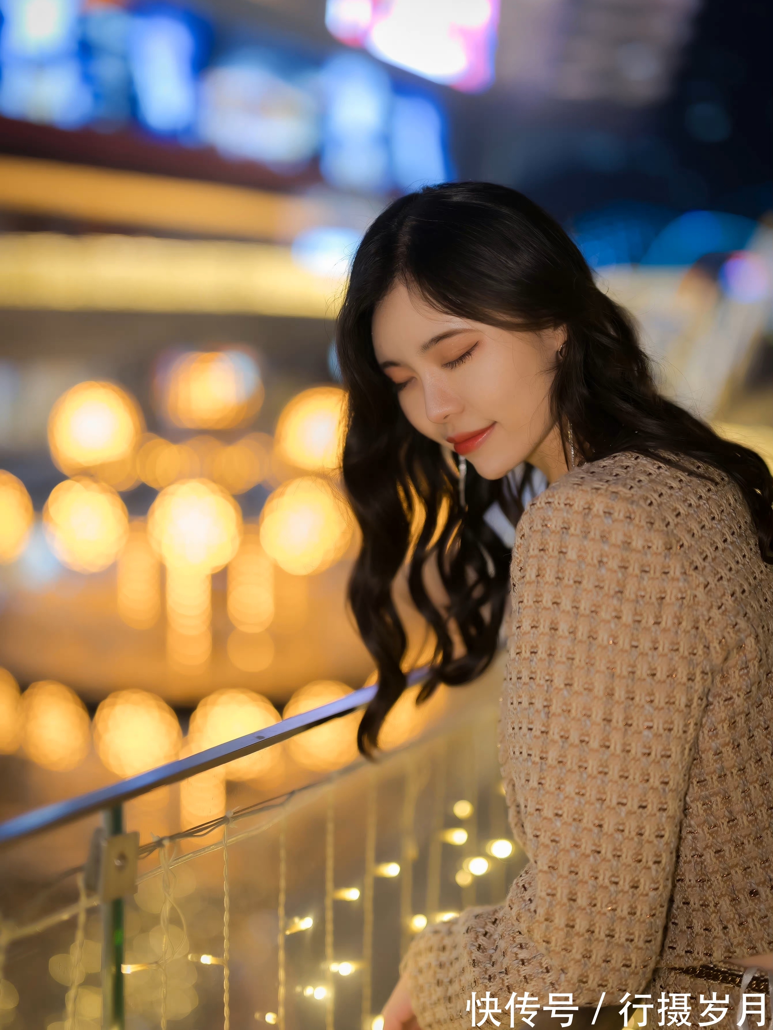 思绪#夜色寂寂,思绪飘然