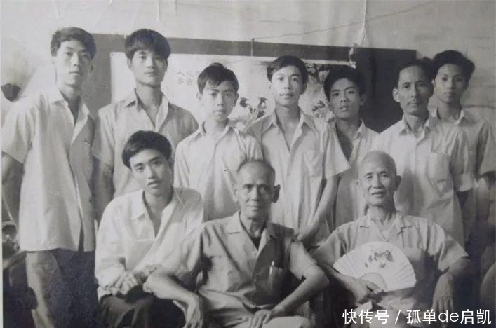 孙康&热爱书法的麦华三苦练一生书法，80岁凭5个字走红，国人都见过