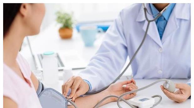 脑淤血|50岁的中年人，血压多少才算正常？看完之后可能会明白