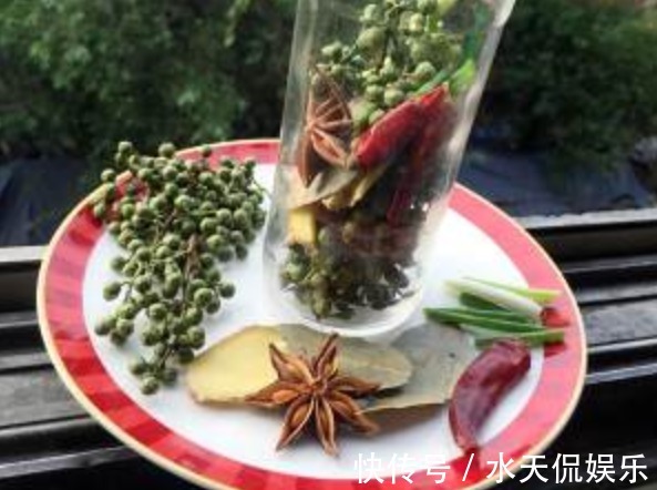 炸花椒油,多数人直接用油炸!第一步就错,难怪不麻不香,苦味重