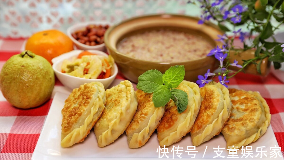 韭菜|韭菜盒子,使用什么样的面很重要,教你正确方法,凉了也不发硬