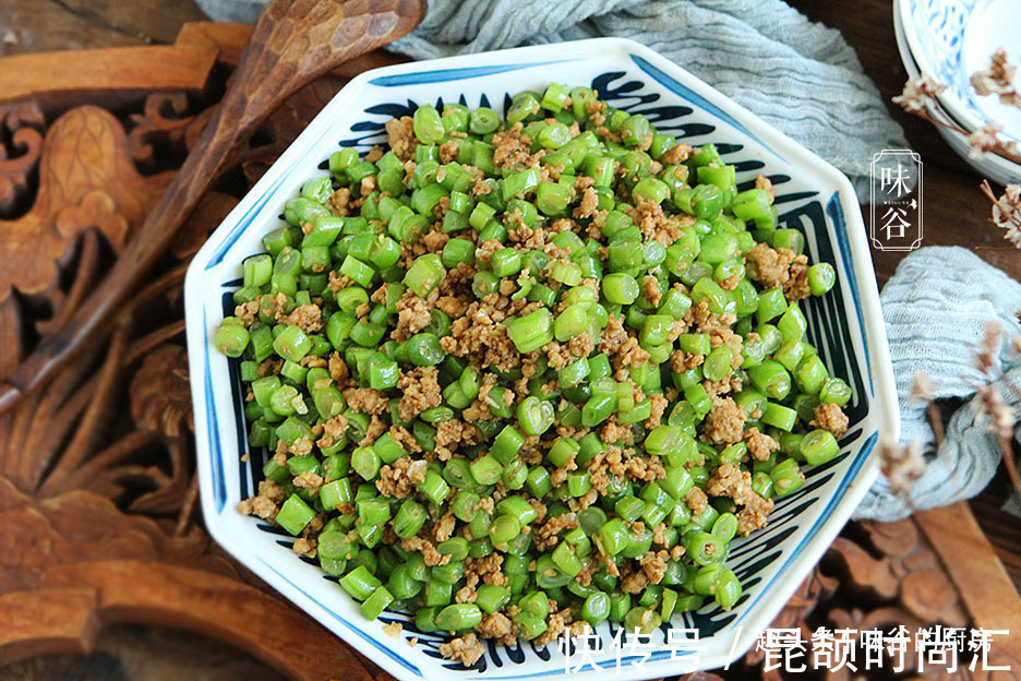 肉末|三伏天流汗多，此高钾菜记得多吃，加料锅里一炒，脆嫩入味真下饭