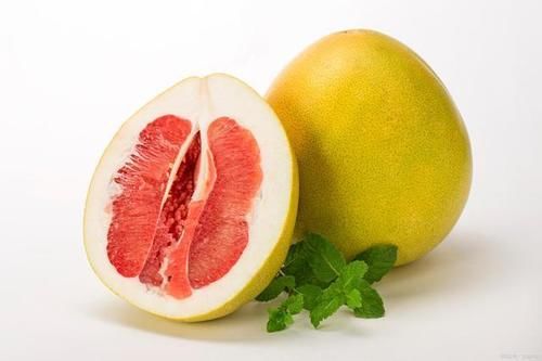 糖分|吃柚子可以降血糖吗？医生建议：想要稳定血糖，三种水果尽量忌口