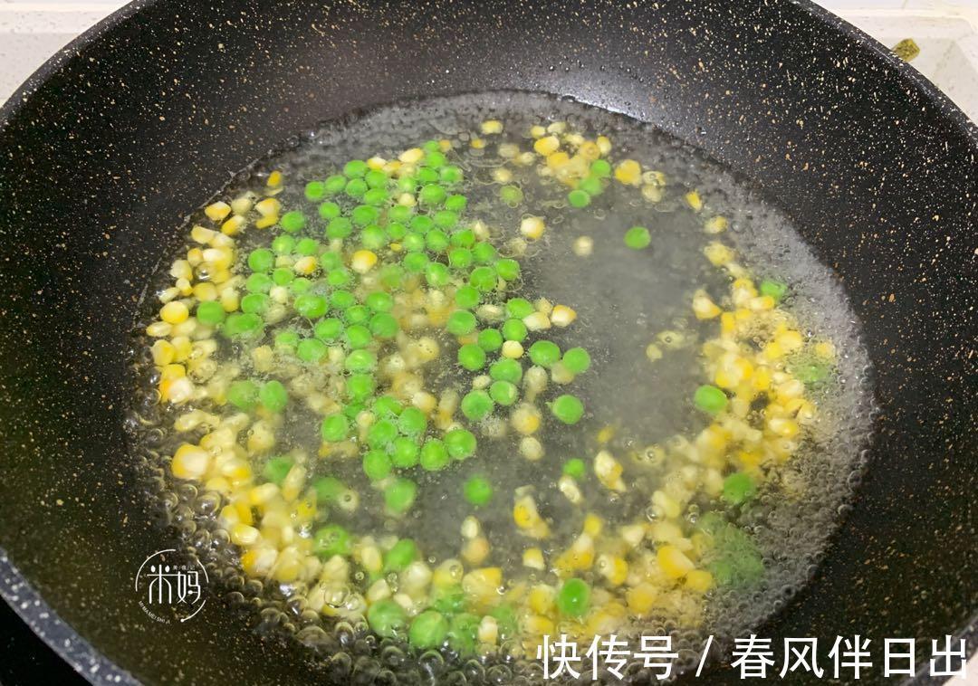 好吃|西餐厅卖48元的蘑菇意面,在家也能做,简单3步搞定,味道超好吃