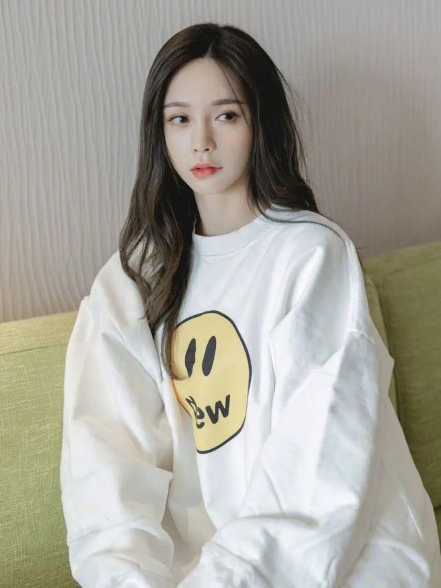 2021公认美女新类型来了！“奶茶系女生”火了！