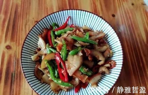 老同学来家里做客，做了5道家常菜，成本不到80元，大家都吃嗨了