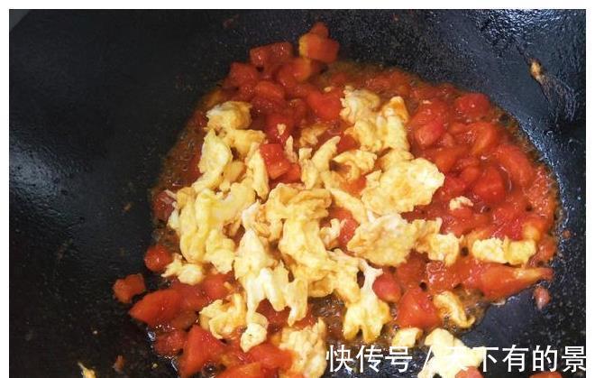 热水|煮意大利面时,冷水下锅还是热水下锅?很多人做错了,难怪面不香