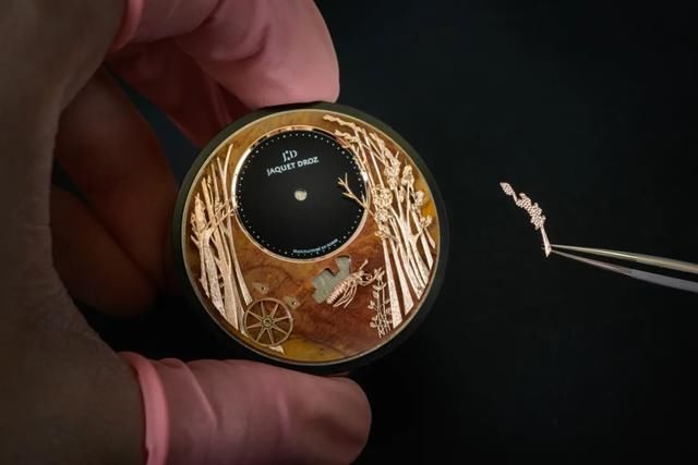 推荐款丨戴什么手表,能在点烟时轻易吸引女孩子的注意?