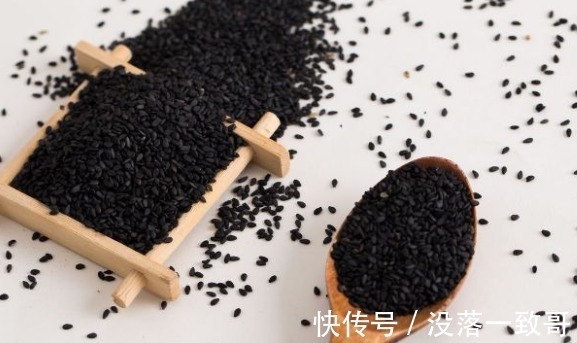 乌发|黑芝麻最大的功效不是乌发,是这几点特殊功效!胜过吃“补药”