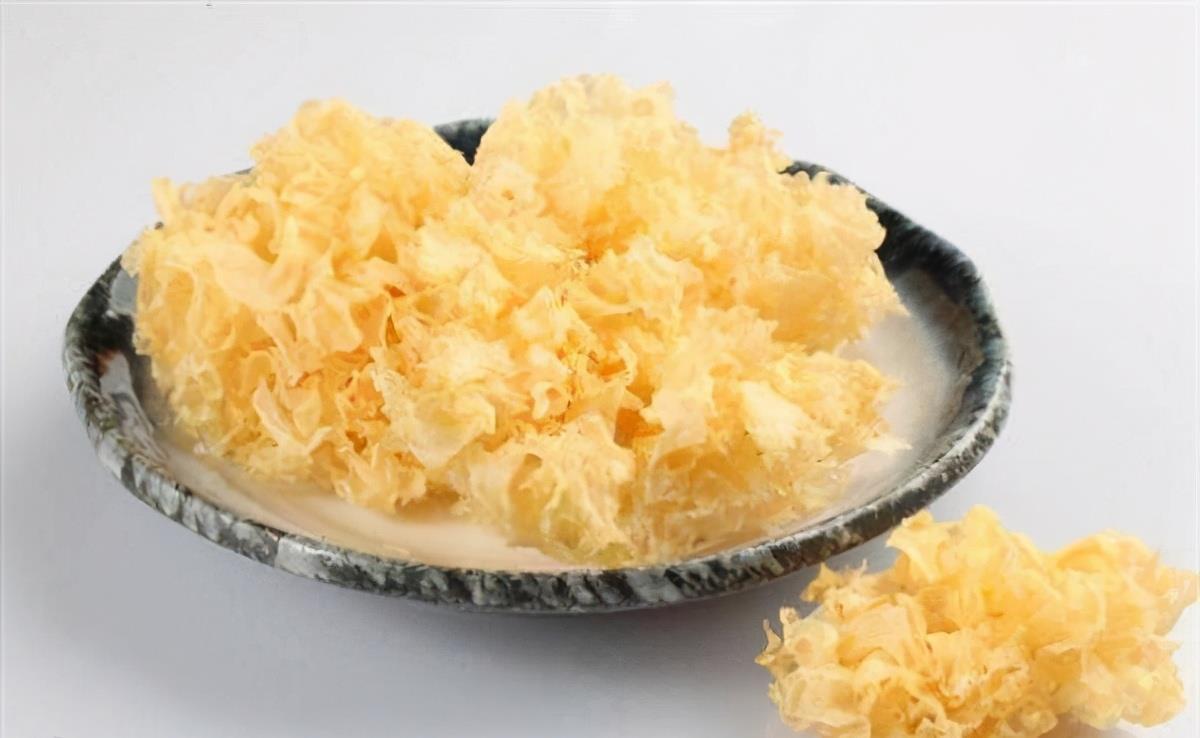 人到中年|人到中年想长寿,推荐多吃3种食物,营养丰富,滋补身体