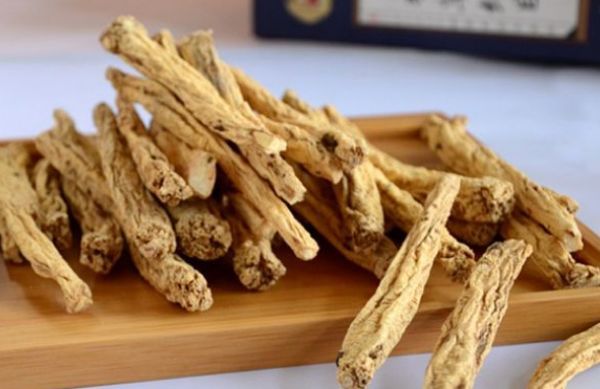 被誉为野草中的小人参，价值十分的珍贵，可惜知道的人并不多！