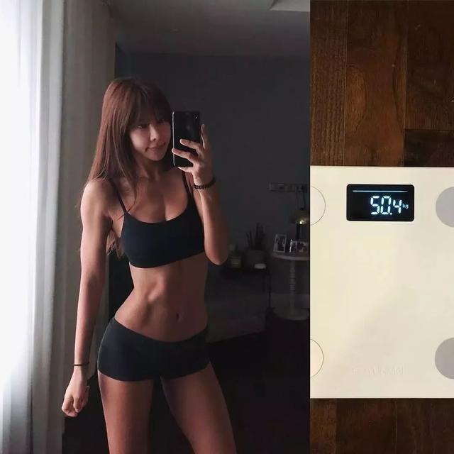 年龄|健身房里遇真爱，年龄算个啥，健身的女人魅力不一般