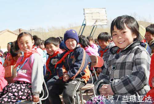 特征|有“聪明相”的孩子,大多面部有这4个特征,家长就偷着乐吧