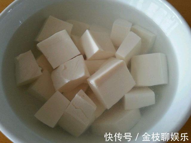 原来炒菜加水都加错了!做菜几十年了,才发现这些秘密