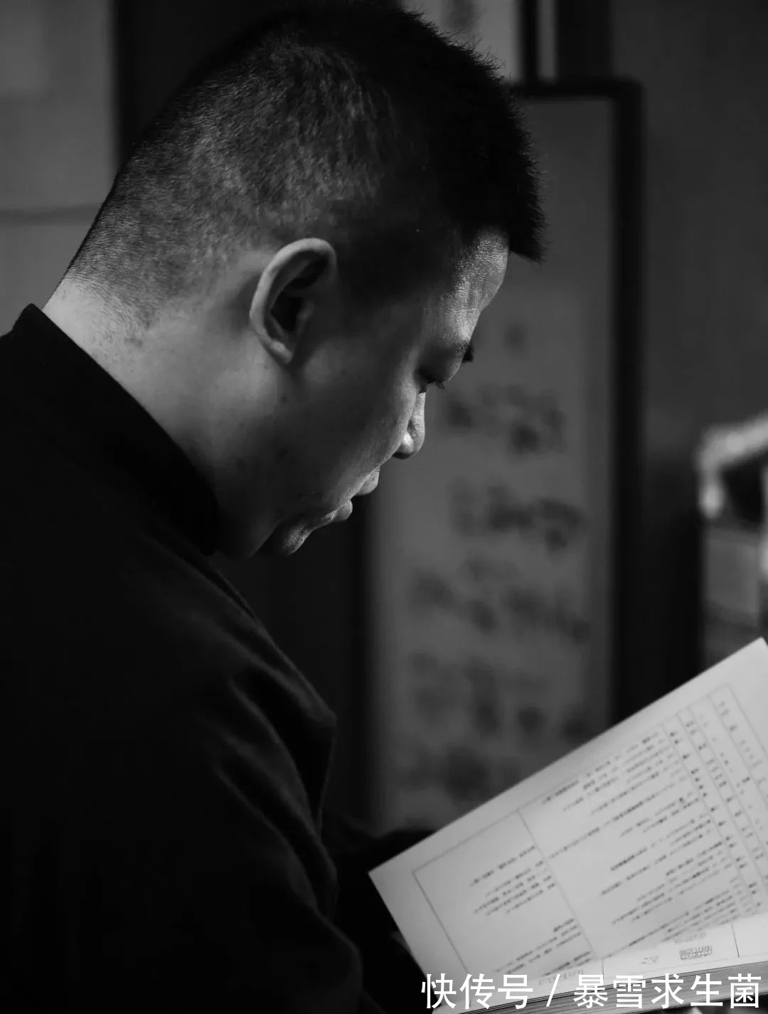 文人雅士&国画家|谢兴涛是个典型的文人雅士,终日品茗饮茶,画里也是茶!