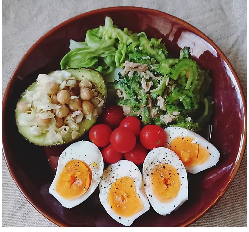 日本小姐姐晒秋季“减肥餐”，好吃又低脂，有荤有素，还有食欲！