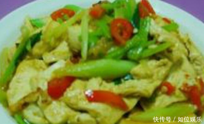百吃不厌的豆腐加工方法,做法简单,味道鲜美,解馋又下饭