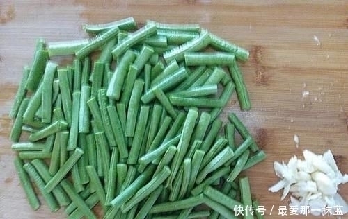 天然“胰岛素”找到,每天炒一盘,健脾胃降糖,夏天多吃好