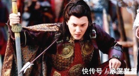 悟德#一人问算命先生:我有没有皇帝命?算命先生:那个傻小孩有