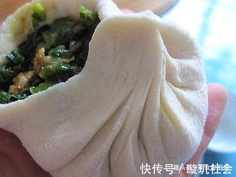 蒸包子|蒸包子总是“掉底”只因忽略这几步，这样做，包子蒸的香软可口