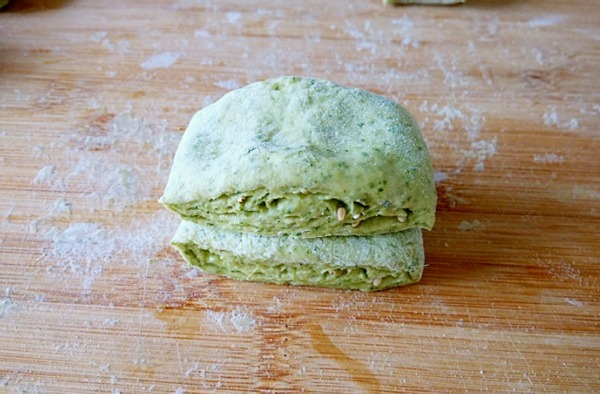 菠菜泥|开春,这菜要给孩子多吃,帮助长个子,精力十足,学习更起劲