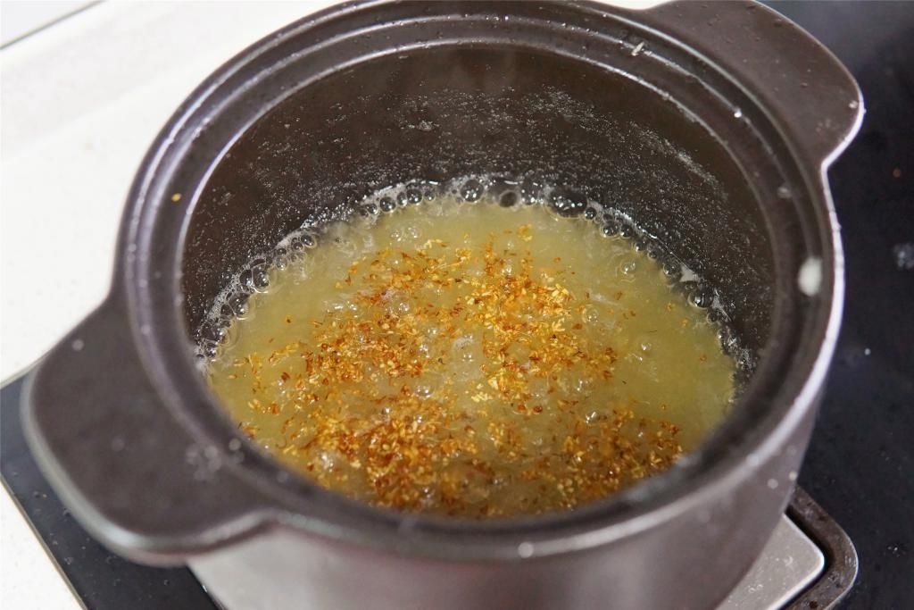 冬天|冬天室内干燥，多用这水果熬果酱喝，时间短很简单，润燥管用