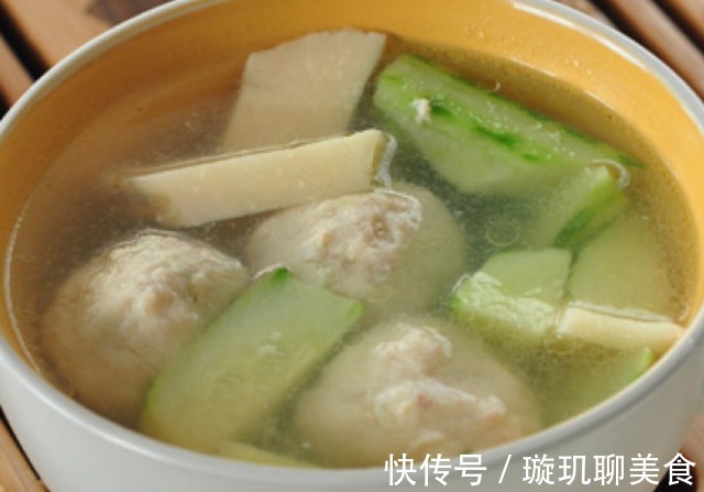 营养|夏天这碗汤要多喝，清淡爽口，滑嫩多汁，营养瘦身两不误