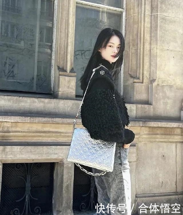 烂大街的包包别背了!2021春夏最流行的是这些