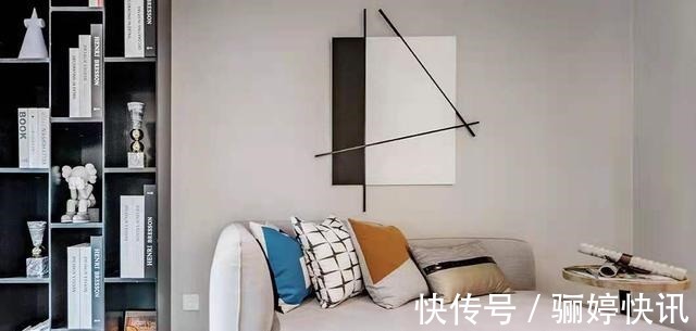 大理石|独身女白领70㎡复式小公寓,两层设计都很迷人,被治愈了!