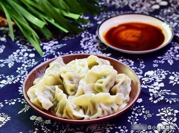 调饺子馅万万不能放它,多数人不懂偏要放,难怪饺子发柴又难吃