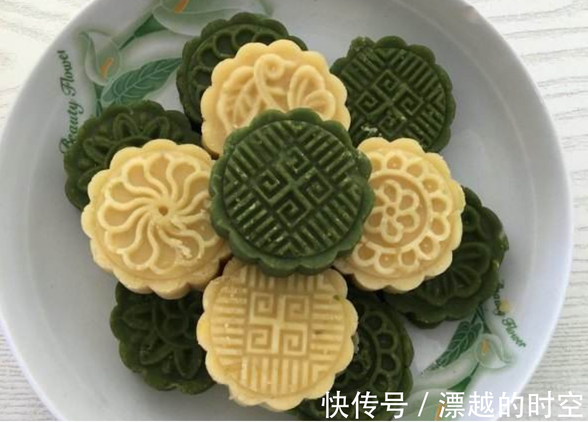 绿豆糕不用买，掌握好这四个步骤在家就能做，绿豆糕香软又美味