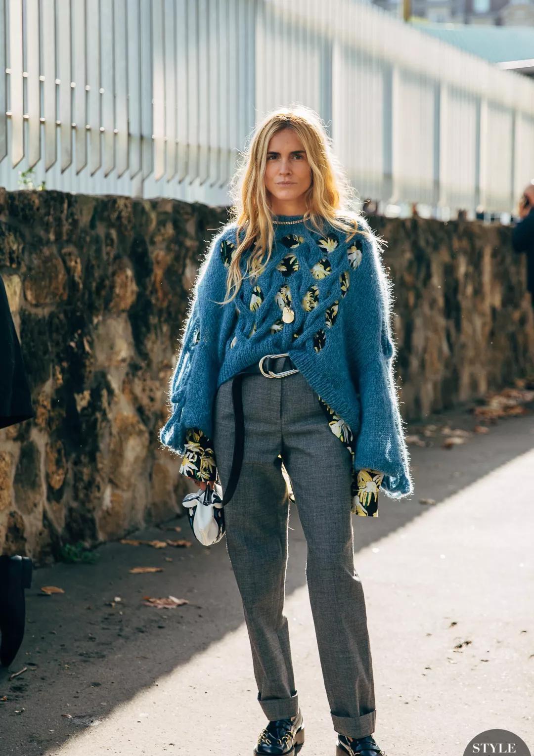 2021时尚秀场:开年时髦穿搭套路:“上短下长”,今天开始流行?