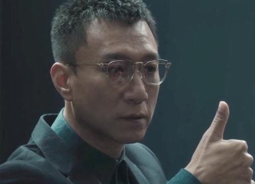 曝光《扫黑风暴》 40集被删成28集 裴伟是"黑警察" 审判镜头被剪掉