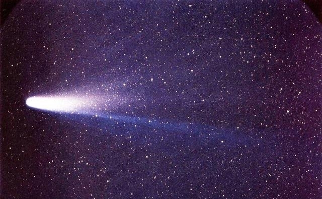 一氧化碳 如果你想知道彗星是什么,那你得要花时间来了解下彗星的结构了