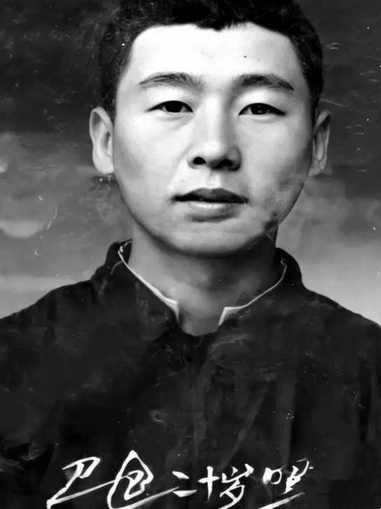 一日三餐|获茅盾文学奖、名满天下的路遥,为什么临终前被老婆逼着离婚?