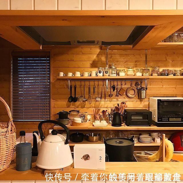 大城市|日本一家4口卖掉市区60㎡小房,搬到郊区住木屋!将生活过成电影