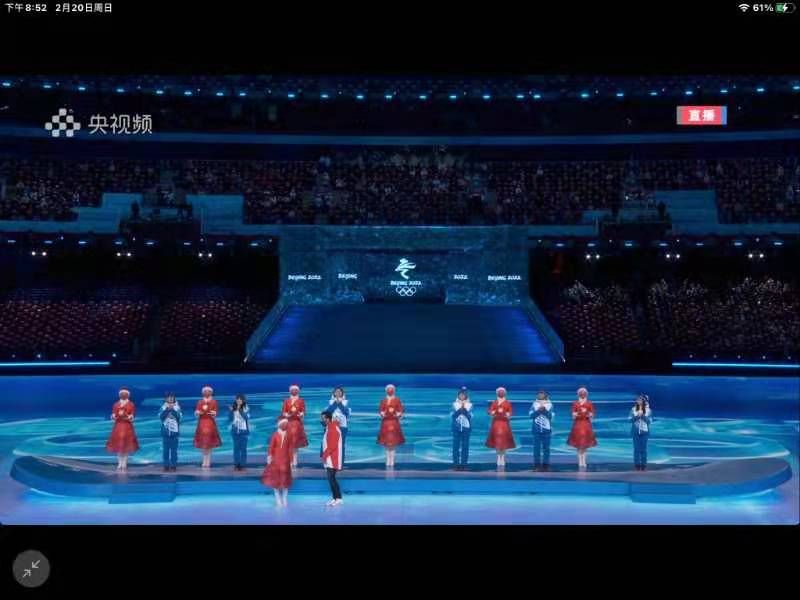 北京服装学院5名礼仪志愿者亮相闭幕式