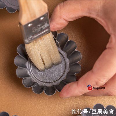 平底烤盘|酸甜软糯糯，奶香浓郁！冰冰凉糯米糕，免烤