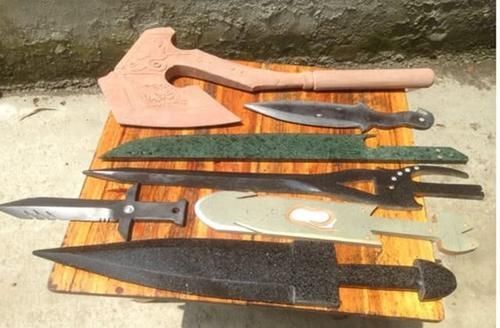 最奇特的石头匕首:第1是手术刀的鼻祖,一刀能取下野牛头部