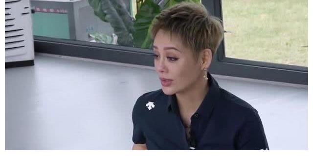 哈佛|姚安娜把蔥誤認成韭菜，后期幫她挽尊，哈佛高材生身份被質疑