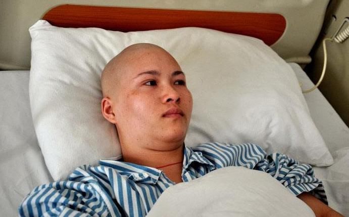 肚子|肠癌、胃癌、卵巢癌都有的4大征兆,你肚子或也出现过,了解下