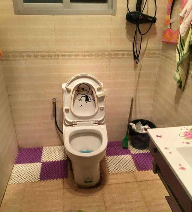 第一次去男朋友家,厨房有城里客厅2个那么大,太喜欢了!