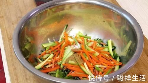 辣椒油|肥胖最怕这蔬菜,每天吃一盘,轻松减掉大肚腩,瘦出小蛮腰