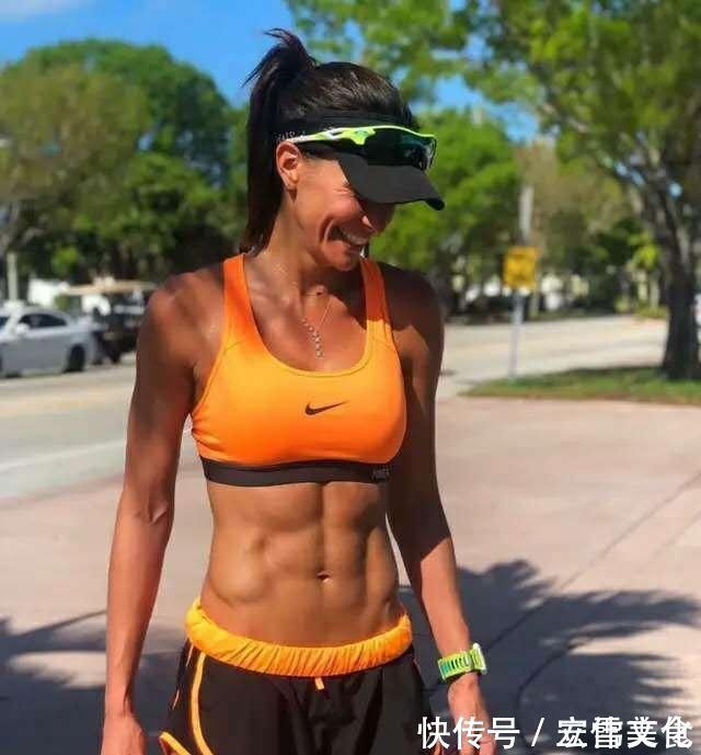 紧致|下腹部最难练5个动作针对下腹,帮你紧致小腹,练出漂亮腹肌