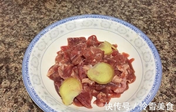 萝卜和它天生一对，谁家都有，好几年也吃不腻，初春就得这样吃！