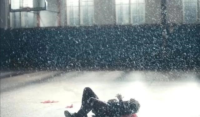 奇片|就差一点,这部烧脑奇片就达到了《穆赫兰道》的高度