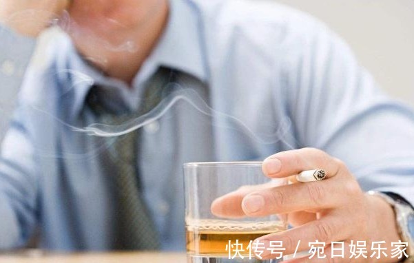 寿命|悄悄“偷走”寿命的五个习惯,熬夜仅排第二,再舒服也尽量忍住