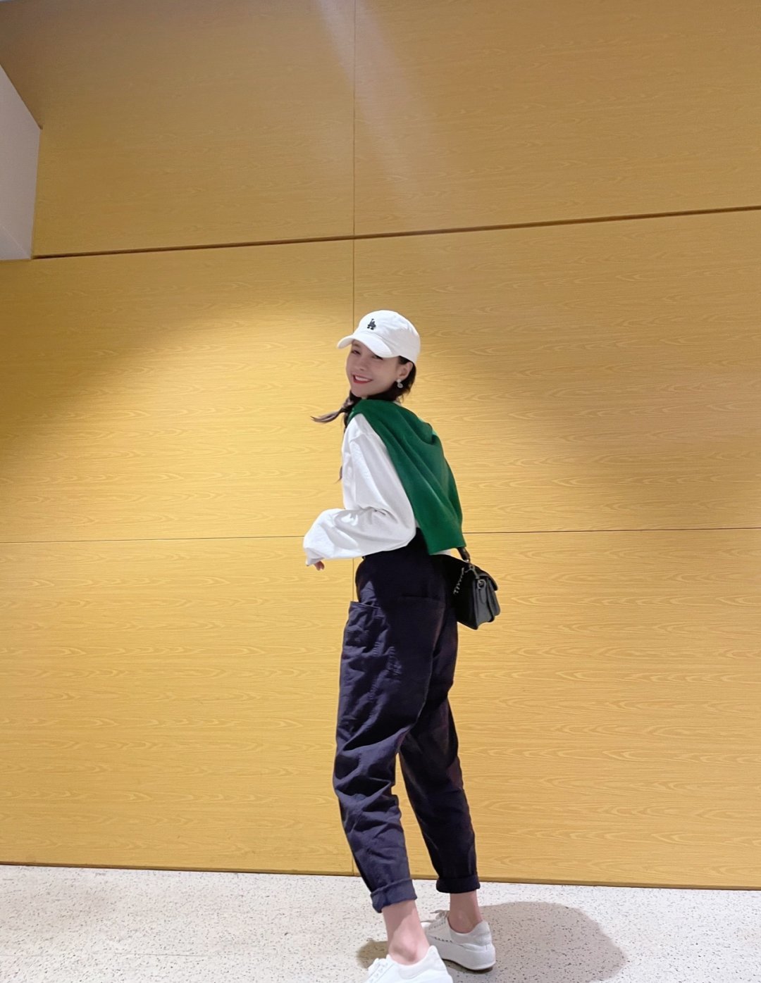 穿搭|绿色竟然这么好看！显白又减龄，必须来一件