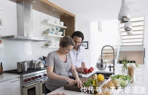 怀孕|孕妇怀孕自己做饭对胎儿有影响?2个阶段不要做,胎儿易“流产”